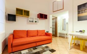 Cozy Central Flat - Porta Romana - Duomo